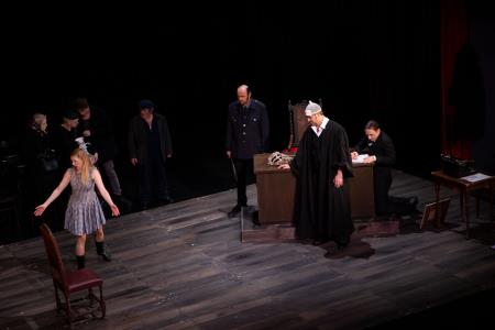 Razbiti vrč_Foto atelje Postojna (25)